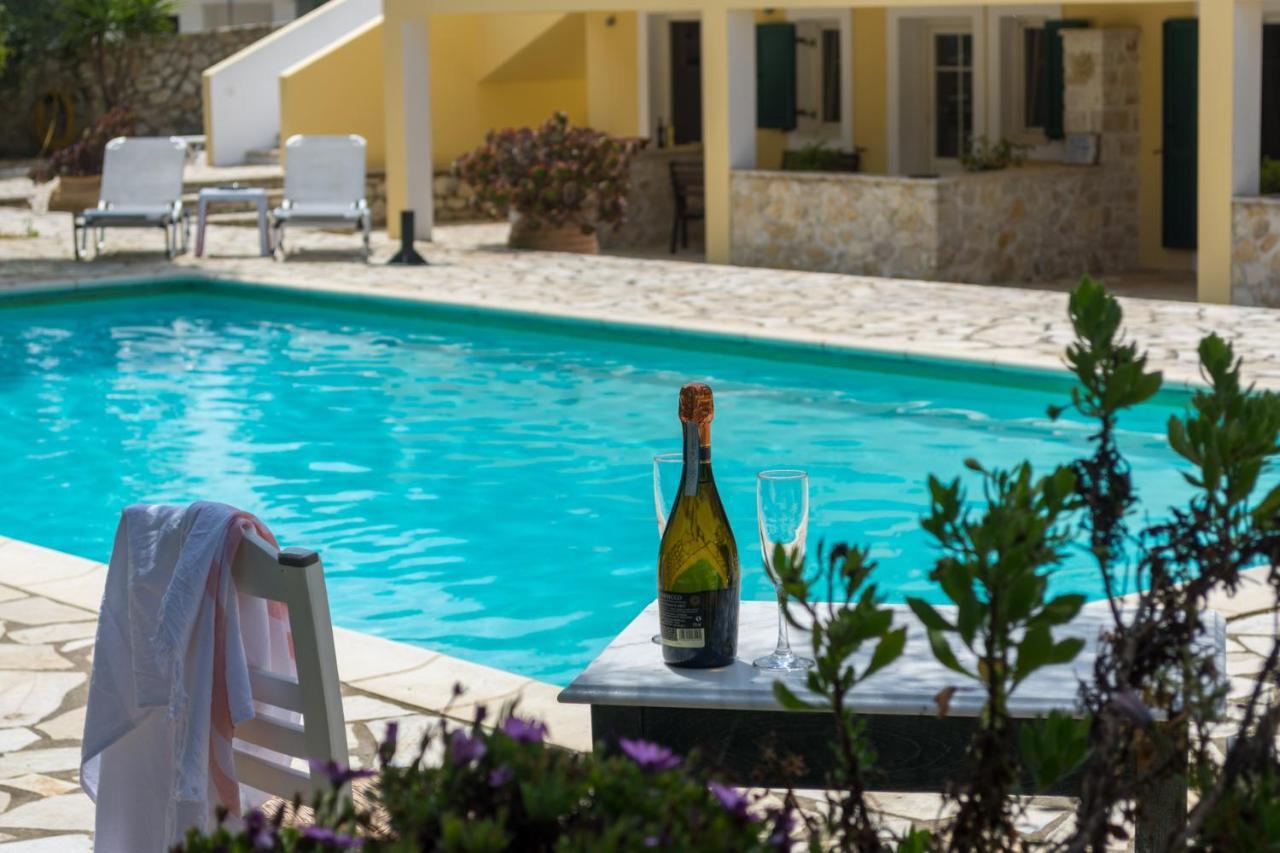Villa Elaia Suites & Apartments No.6 Gaios Exterior photo